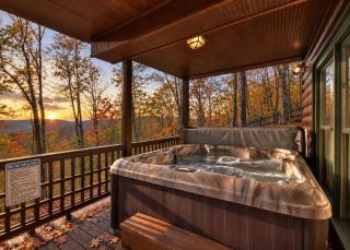 Treetop Getaway - 9