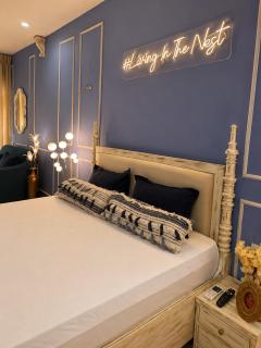 The Blue Suite - 4