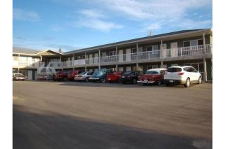 Shoreside Inn & Suites Wabamun - 2