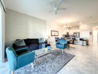 Superb Thematic 2BR Condo with 2 Clubhouses - 8