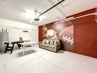 Superb Thematic 2BR Condo with 2 Clubhouses - 6