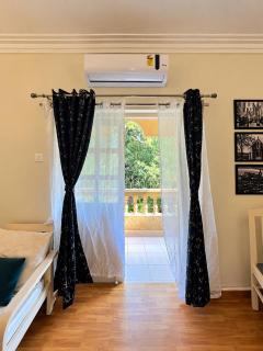 Candolim Luxurious 2BHK Apartment with Pool View by HomeWoodStay - 2
