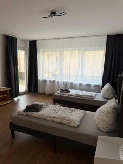 Schöne vollausgestattete 4 Zimmer Wohnung Apartment mit Terrasse und Garten in Hannover Sehnde - 4