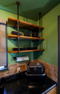 Olympic Getaways Cozy Studio and Hot Tub - 5