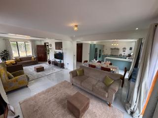 Tazama Nyota Villa 5-Bedroom Secure Family Home - 9