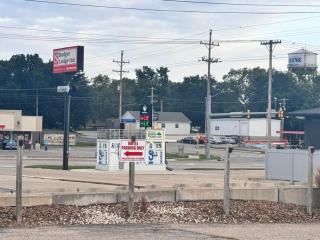 Budget Lodge Inn Abilene KS - 9