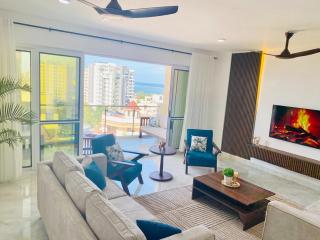 Sea View 4br AC &Pool 3 Min Walk to Beach All Ensuite - 0