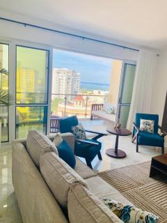 Sea View 4br AC &Pool 3 Min Walk to Beach All Ensuite - 8