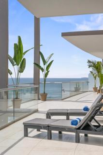 Bolongo PQR Luxury 6-Bedroom Penthouse - 8