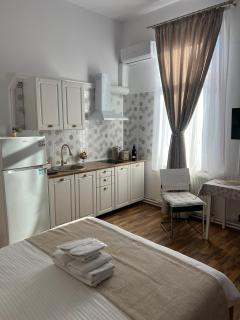 November Downtown Studio - Lugoj - 7
