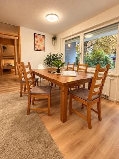 Grüne Oase an der KarLi mit Terrasse, 2 Zimmer barrierefrei - 2