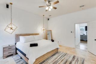 Impressive 5BR 3,5BA Holiday Home with Pool, Game Room & Cinema Room - Irving - 2