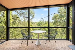 Spacious Austin Estate w Game Lounge & Pool - 7