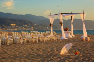 Krystal Vallarta - 8