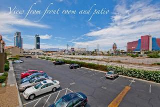2BR Condo Balcony Pool Gym Near Strip - 6