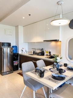 Tambuli Seaview Studio 10th floor 300 Mbps - Maribago - 2