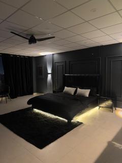 Luxury Suite with Private Snooker Table AYK - 0