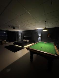 Luxury Suite with Private Snooker Table AYK - 4