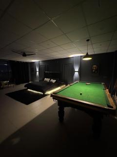 Luxury Suite with Private Snooker Table AYK - 3
