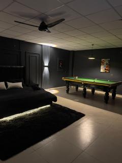 Luxury Suite with Private Snooker Table AYK - 2