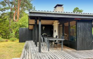 Stunning Home In Højby With Wifi - 9