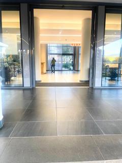 Menlyn Maine Stay with City Views - 7
