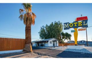 Desert Motel Ridgecrest, CA - 0