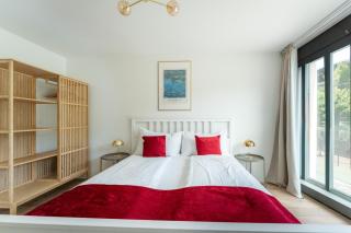 Mountain View Luxury Apt at Interlaken West • AC • BBQ by SwissDreamLiving - 8