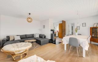 4 Bedroom Beautiful Home In Hvide Sande - 8