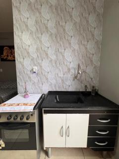Flat 04 Aconchegante ,Mobiliado com sacada em Campinas SP - 1