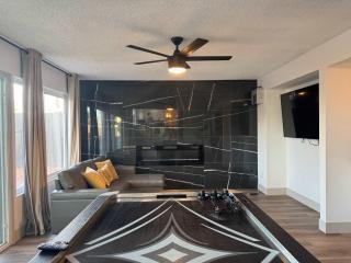 Modern 4BR Retreat with Pool Game Room & Prime Lo - 1