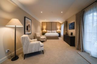 Oakview - 9