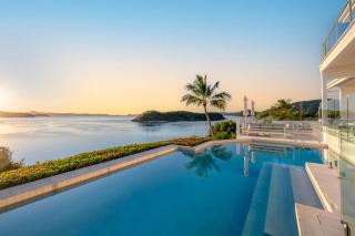 Vue de Bleu' Luxury Whitsunday Ocean View Retreat - 3