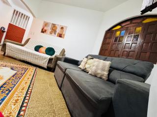 Casa espaçosa com suíte climatizada e garagem própria ideal para férias em família ou em grupo - 8
