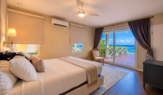 4bd Beach Villa, Private Deck on Sand - 8