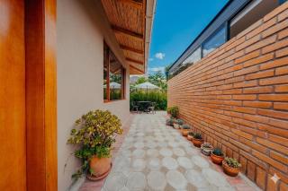 Suite con Jardín Zona Top Wi-Fi y Parqueadero Incluido - 4