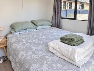 Tairua Garden Hideaway - Homestay with Private Room - 4