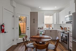 Perch - Quaint Seattle Charm - 3