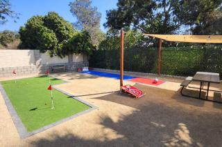 Spacious 4BR w/ Pool, Spa, Mini Golf & Game Lounge - 7