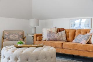 Presidential Suite Sandusky Waterfront Area - 9
