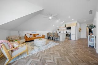 Presidential Suite Sandusky Waterfront Area - 1