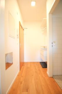 NOOR Modern Studio Lend Parking Option - 9