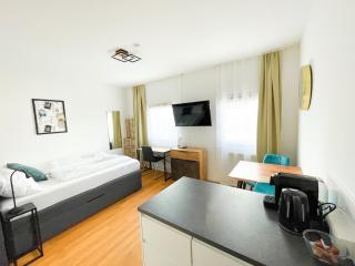NOOR Modern Studio Lend Parking Option - 3