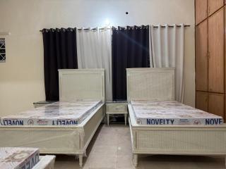 Anzilah Girls Hostel - 4