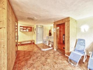 Hikers Paradise with Wellness Area - 9