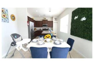 Luxury 4BR Homestead Escape Private Pool & Spa - 6