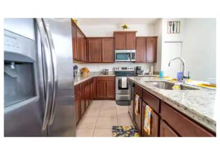 Luxury 4BR Homestead Escape Private Pool & Spa - 3