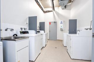 Spacious Studio Apartment in CBD Wi-Fi Included - Sydney - 7