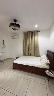Modern 2 Bedroom Apartment for rent in Labone - 1