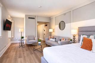 Modern Gaslamp Suite Walk to Petco & Convention - 7